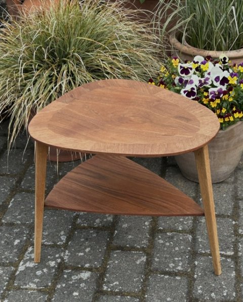 Teak sidebord