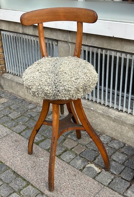 Kontorstol fra Colbergs boghandel