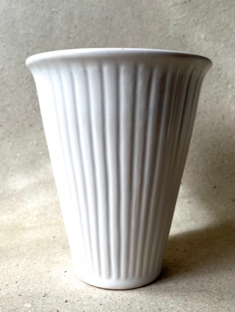 Hjorth riflet vase