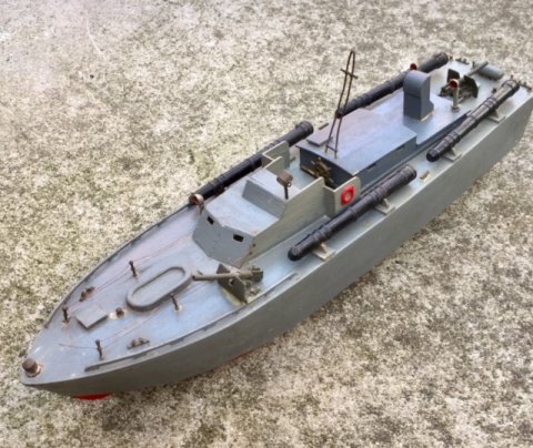 Model Motortopedobåd