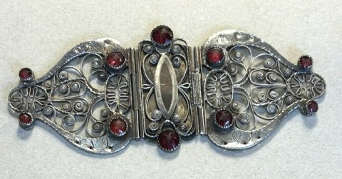 Bogsp�nde i s�lv