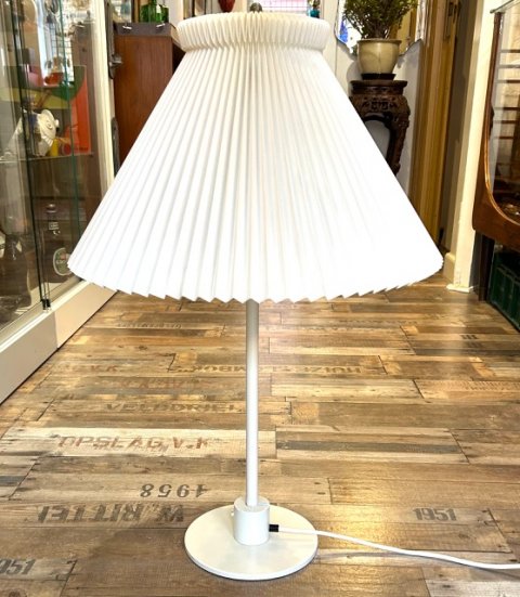 Le Klint bordlampe 367
