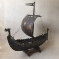 Viking skib, Tron art