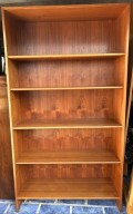 Wegner Bogreol i teak